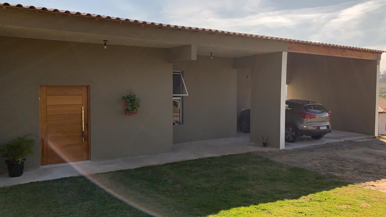 Casa 3 dorms(2 suites), piscina em Condomínio de Araçoiaba da Serra SP