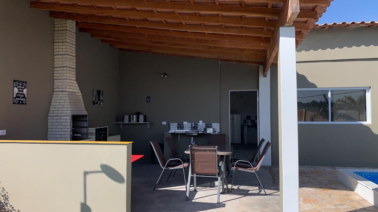 Casa 3 dorms(2 suites), piscina em Condomínio de Araçoiaba da Serra SP